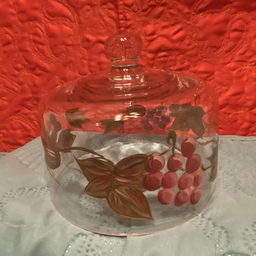 Vintage Clear Glass Round Cheese/butter Cloche Hand‎ Painted Grape Design